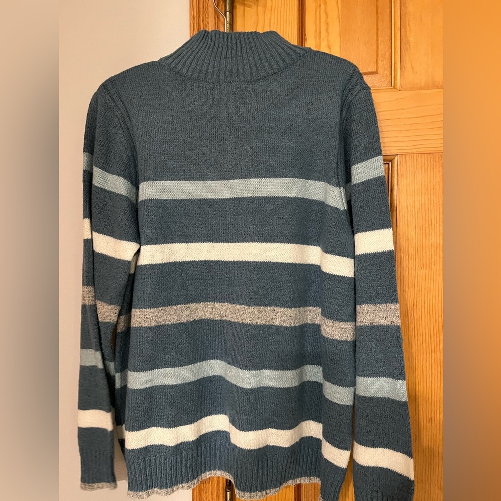 Ladies pullover sweater - Picture 2 of 3
